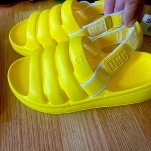 Yellow Ugg slide with strap